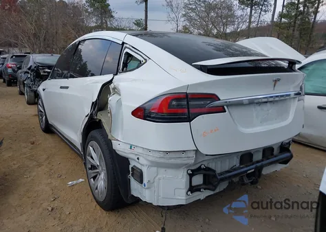 2017 Tesla Model X 100D/75D/90D из США, поврежденный, VIN 5YJXCDE21HF044738